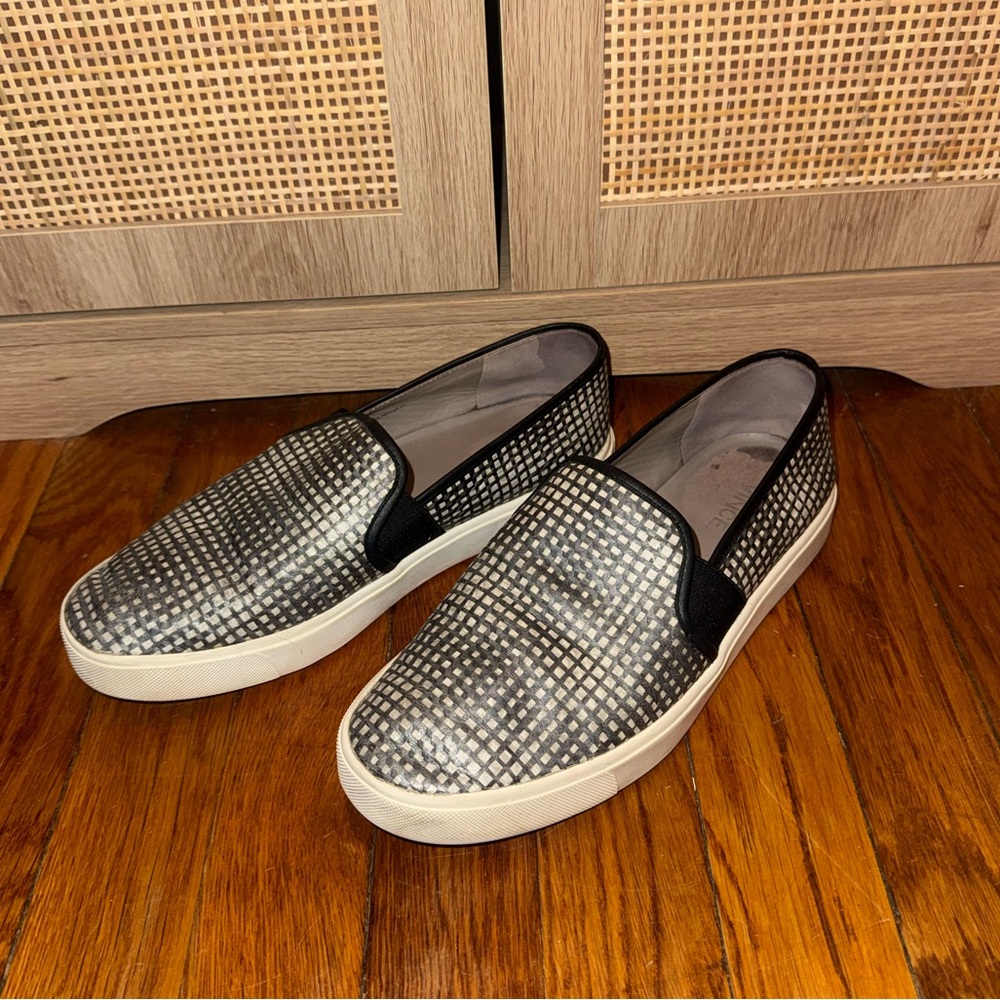 Vince Women's Blair Black and Silver Slip-On Sneakers Size 7